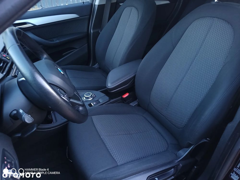 BMW X1 sDrive18i Advantage - 14