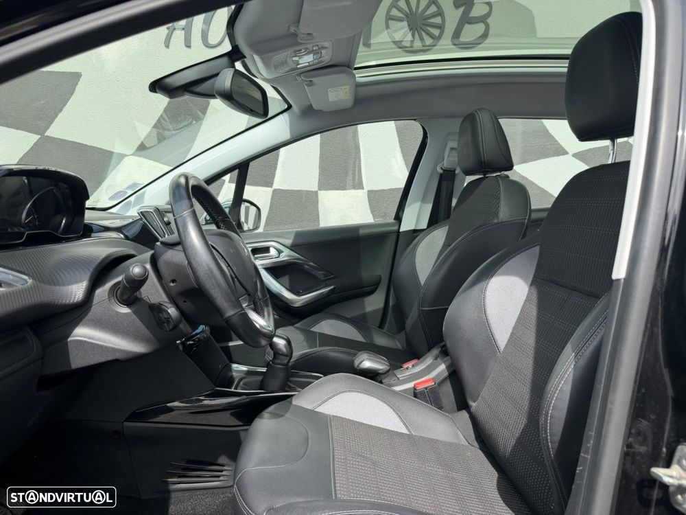 Peugeot 2008 PureTech 110 Stop&Start Style - 6
