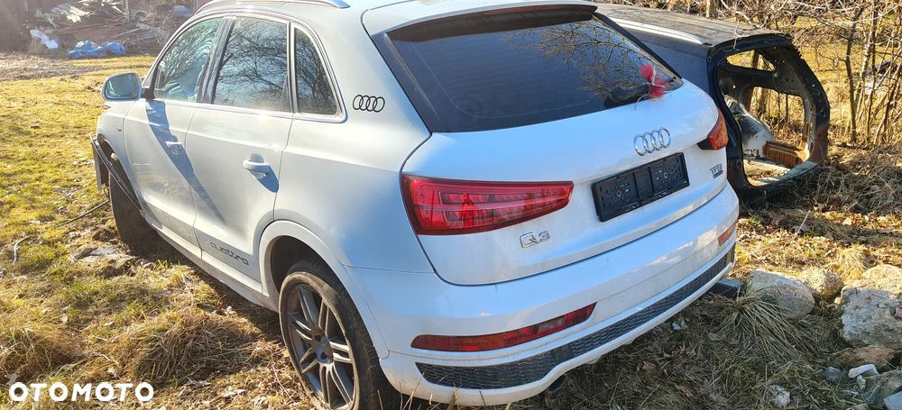 Audi Q3 2.0 TFSI Quattro S tronic sport - 2