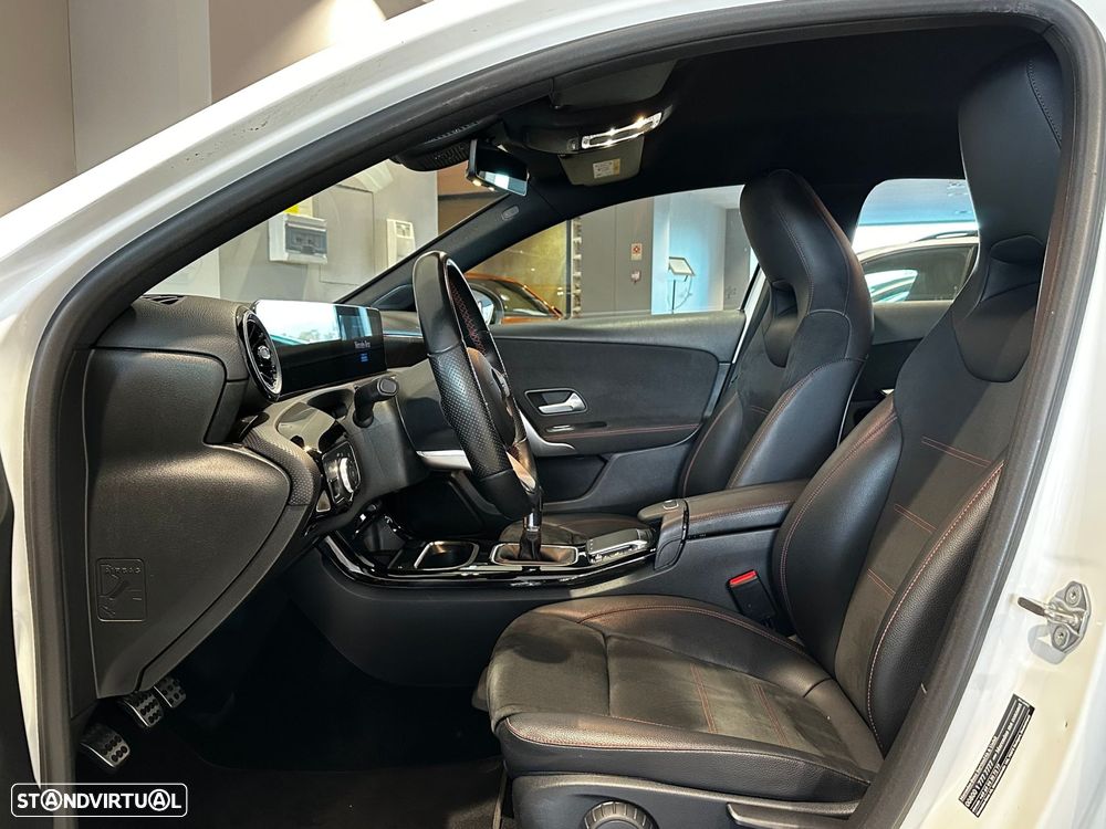 Mercedes-Benz A 180 d AMG Line - 13