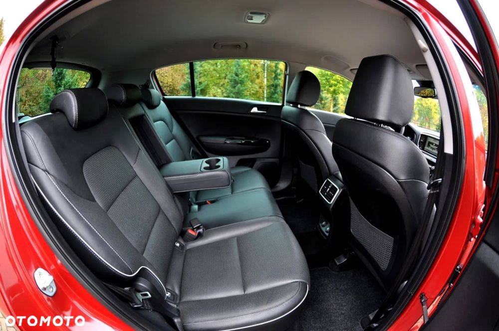 Kia Sportage 1.6 GDI Business Line 2WD - 26