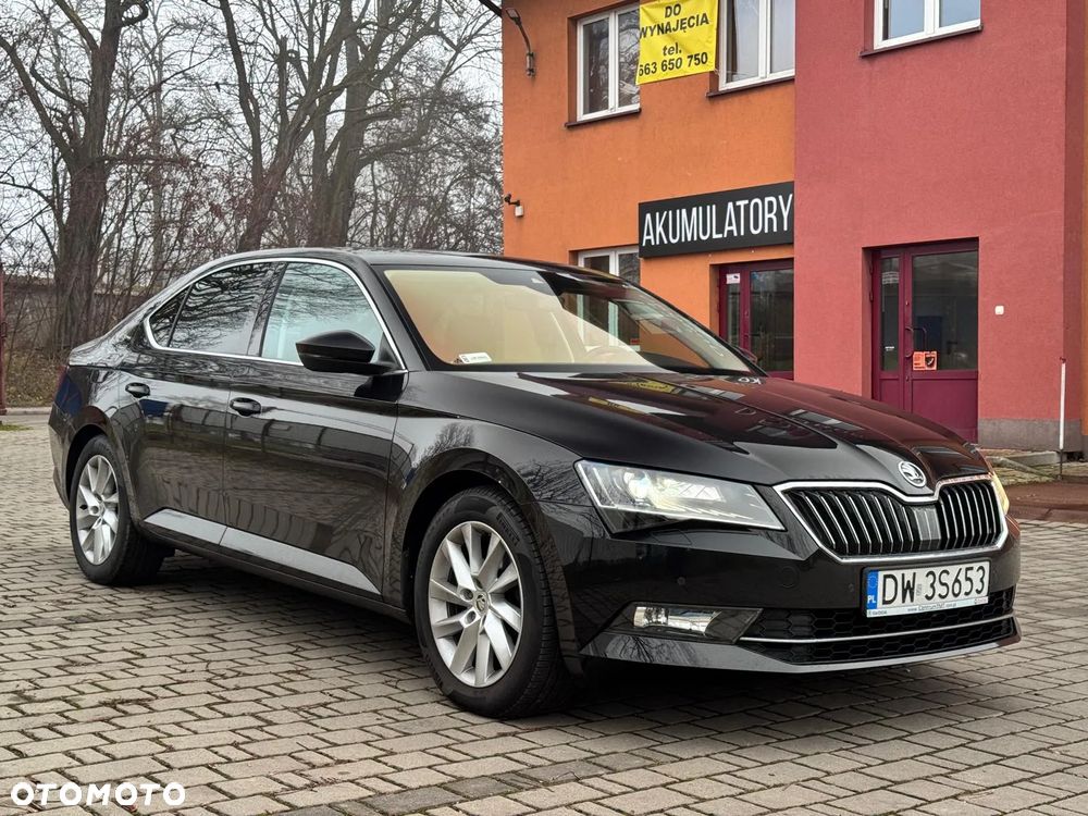 Skoda Superb 1.8 TSI Style DSG - 4