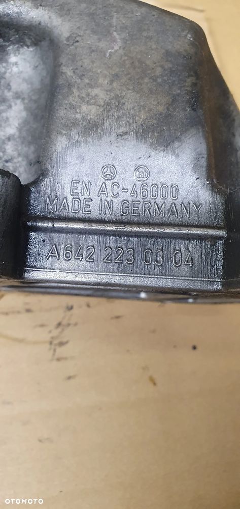 Łapa wspornik silnika Mercedes ML W164 3.0 CDI A6422230304 - 6