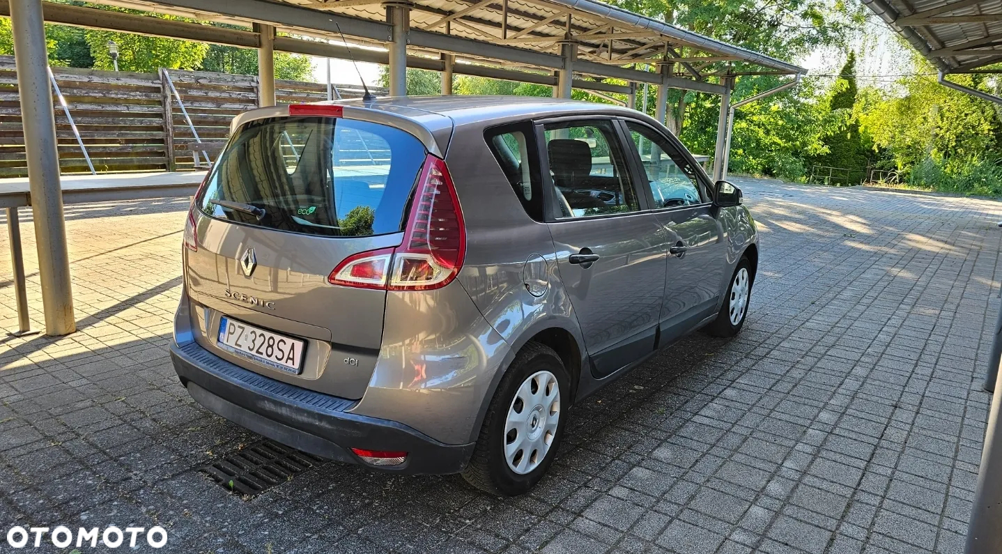 Renault Scenic - 16