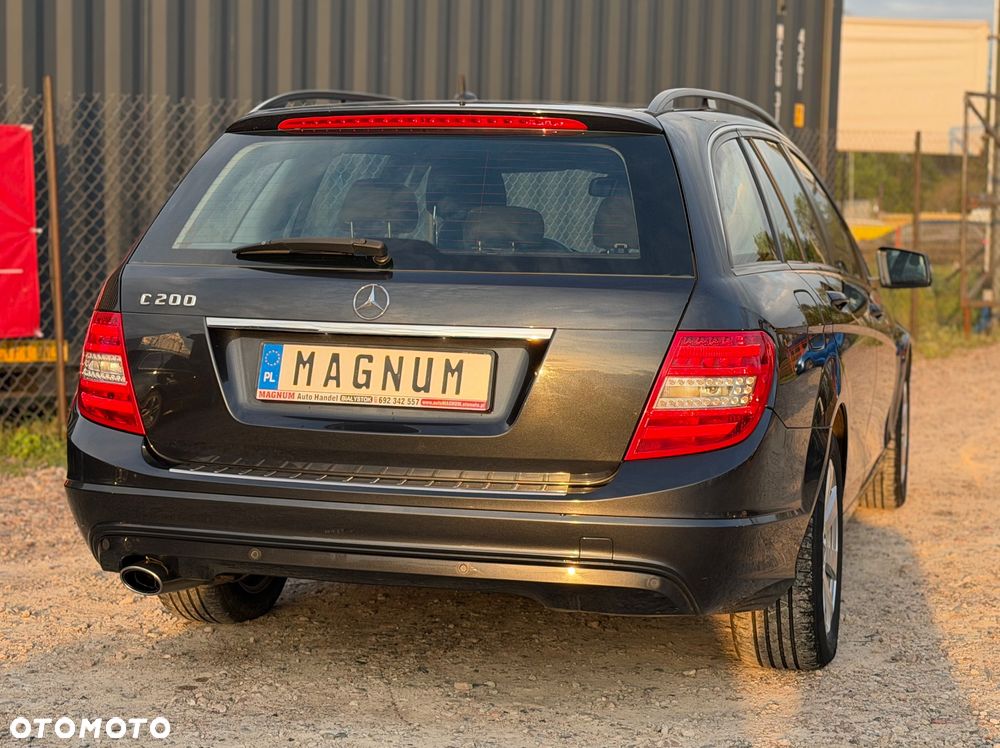 Mercedes-Benz Klasa C 200 (BlueEFFICIENCY) - 29