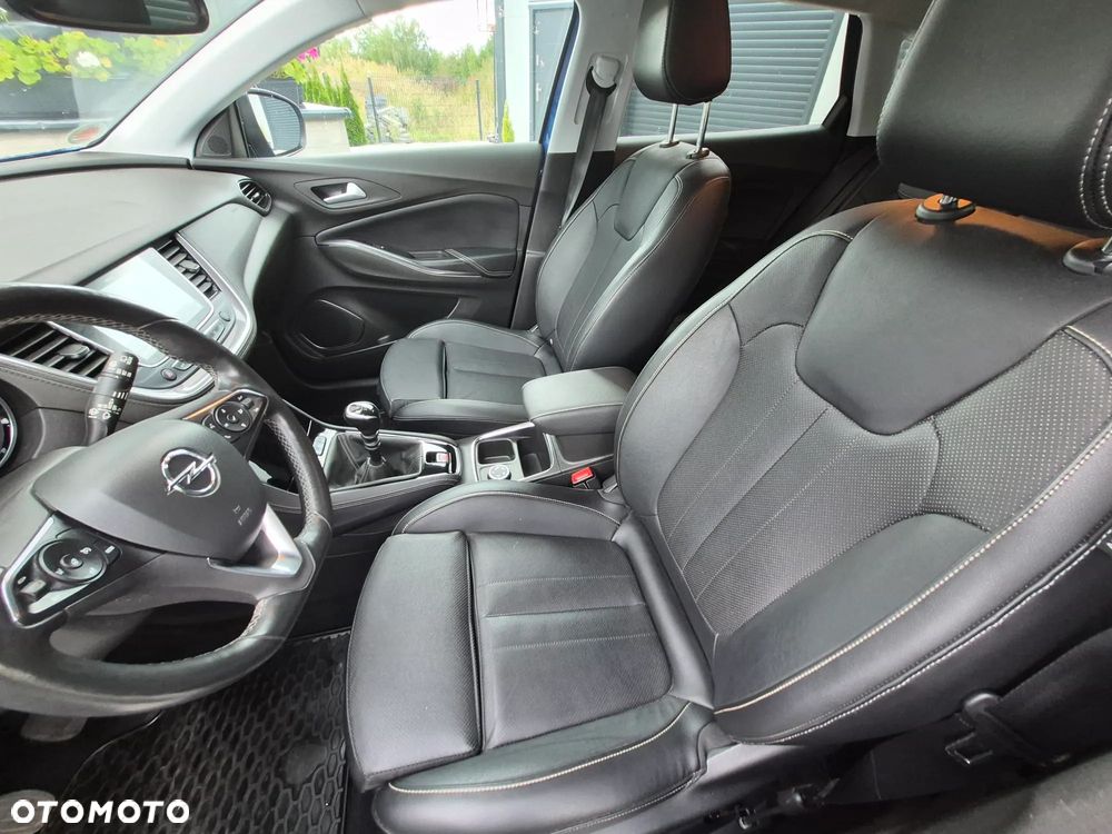 Opel Grandland X - 16