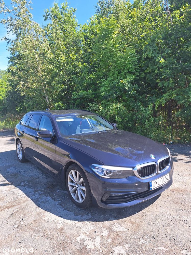BMW Seria 5 525d Sport Line - 1