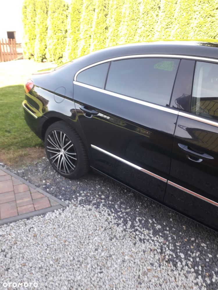 Volkswagen Passat 2.0 TDI DPF DSG R-Line Edition - 2