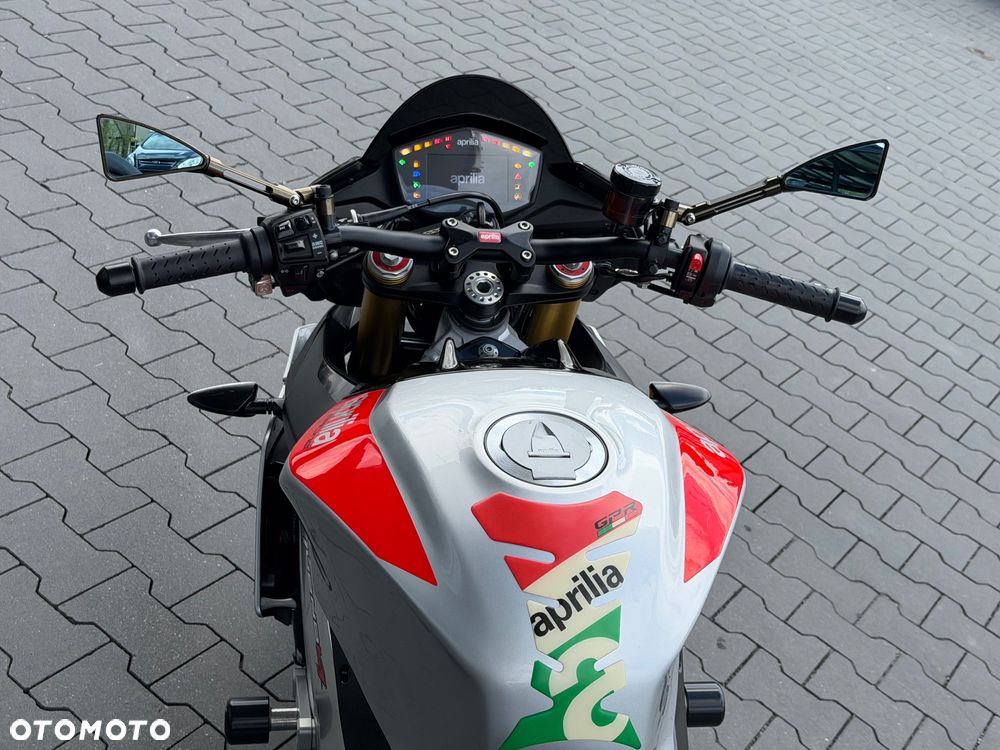 Aprilia Tuono - 24