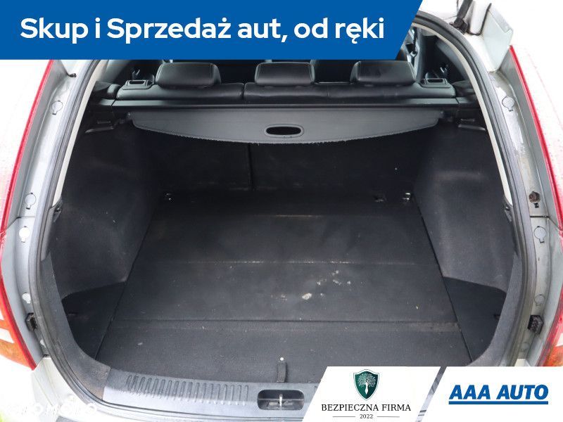 Kia Ceed - 15