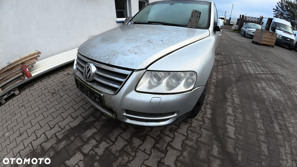 Wszystkie Części do Volkswagen Touareg 5.0 V10 TDI 313km AYH Kolor LA7W - Stacja Demontażu - 2