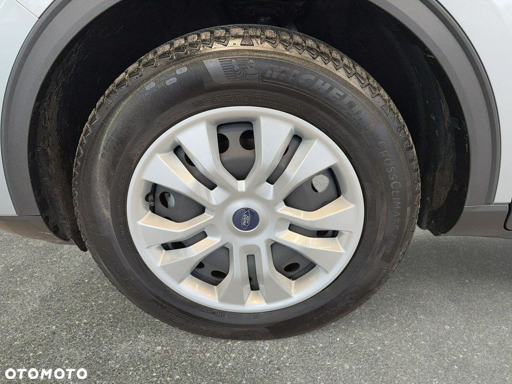 Ford Kuga - 11