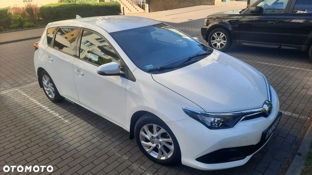 Toyota Auris 1.6 Active - 9