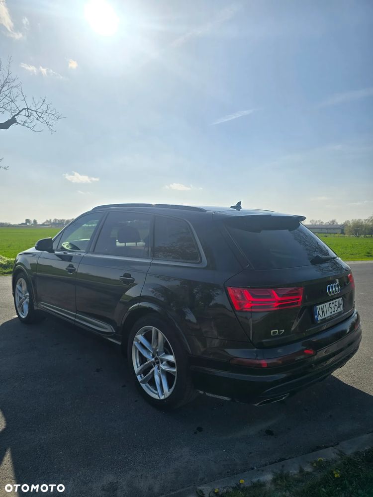 Audi Q7 - 3