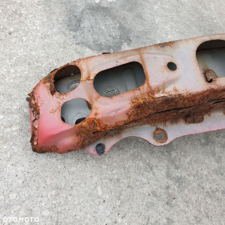 TOYOTA YARIS II BELKA WZMOCNIENIE PRZOD 3P0 11R - 2