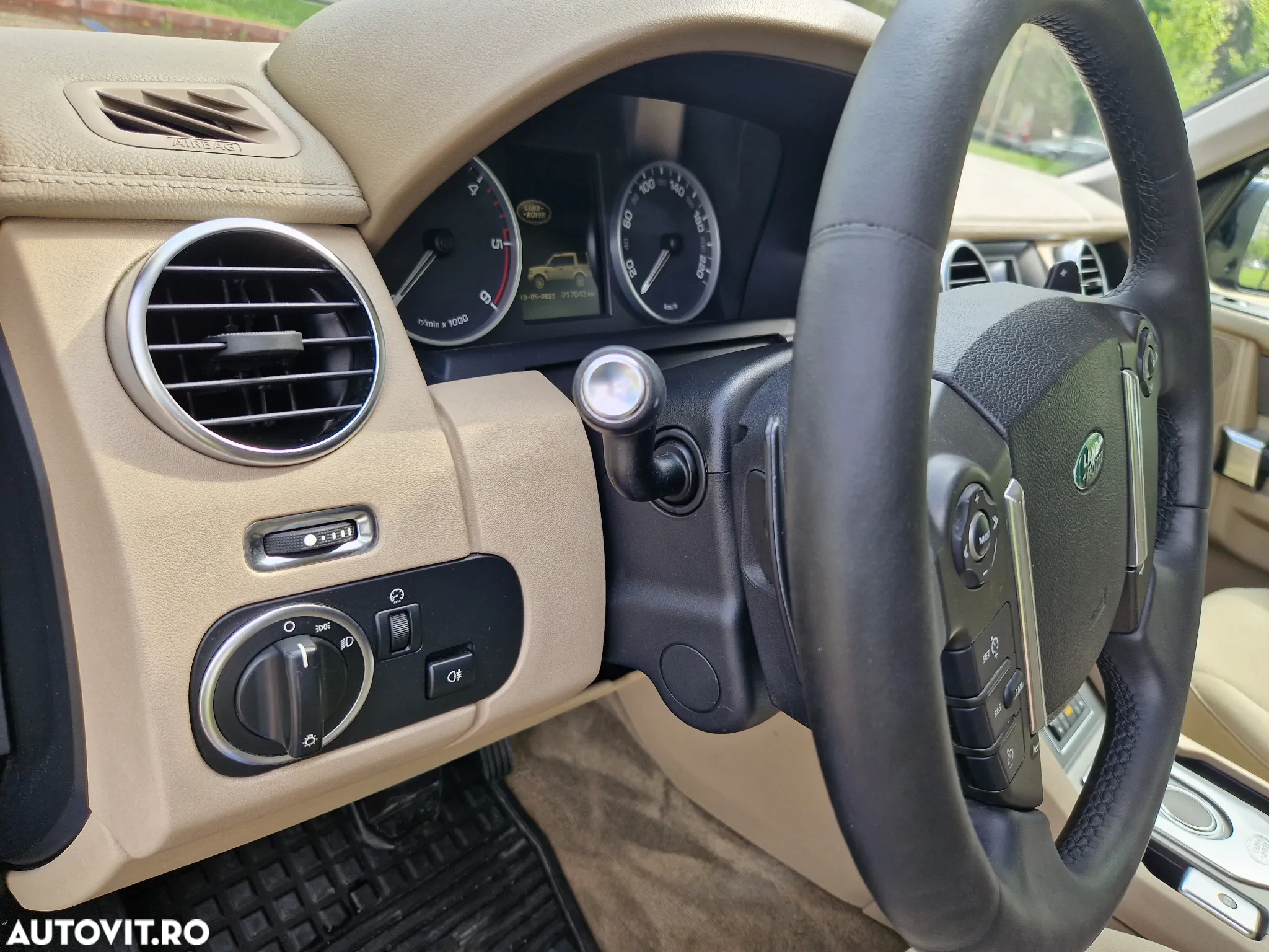 Land Rover Discovery 4 3.0 L SDV6 SE Aut. - 9