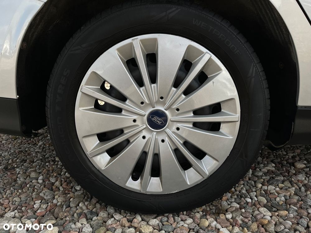 Ford Focus 1.5 EcoBlue Start-Stopp-System COOL&CONNECT - 28