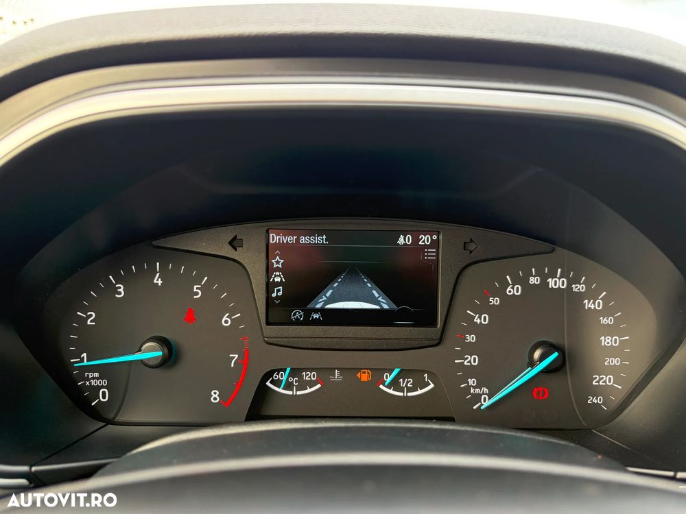 Ford Focus 1.0 EcoBoost Connected - 11