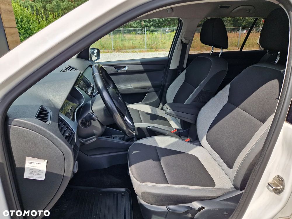 Skoda Fabia 1.2 TSI Active - 10