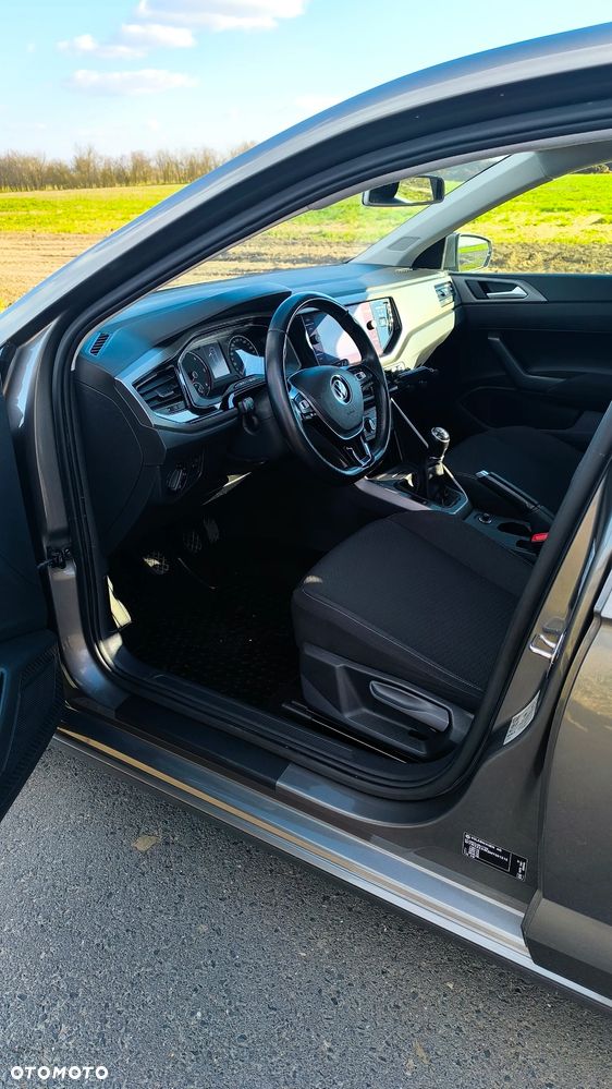 Volkswagen Polo - 10