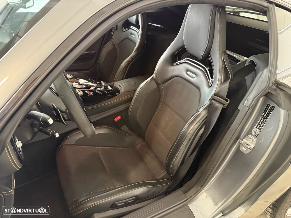 Mercedes-Benz AMG GT R - 5