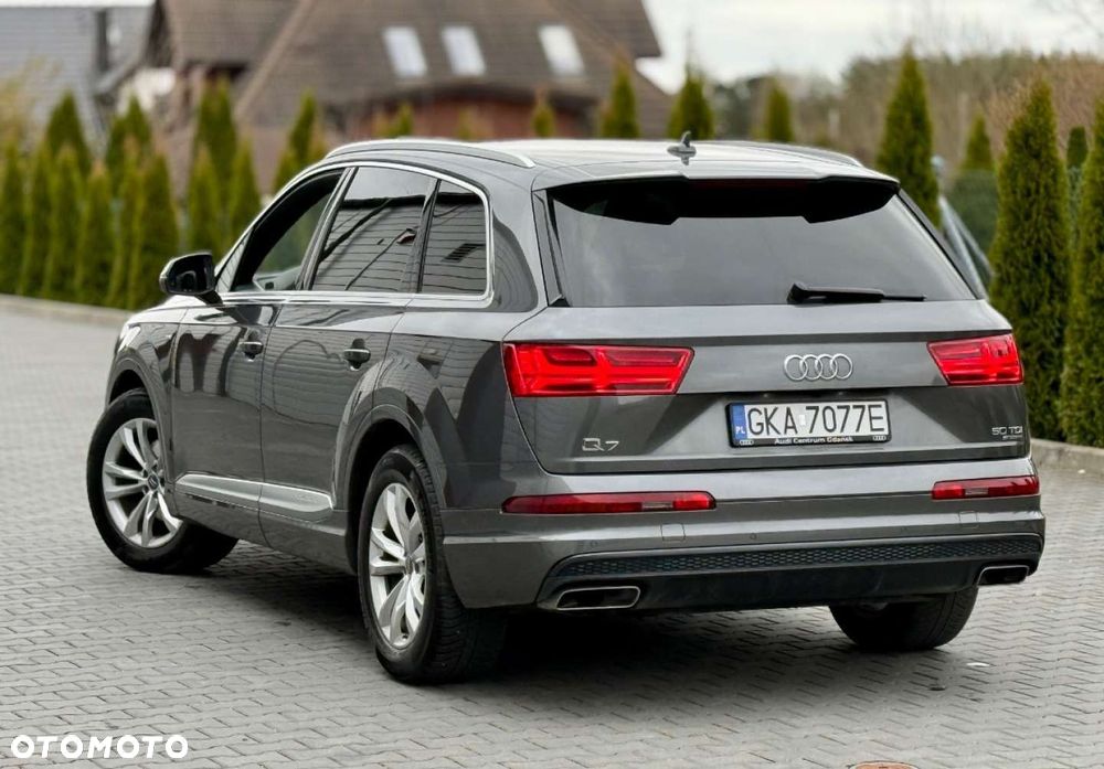 Audi Q7 - 9