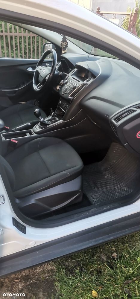 Ford Focus 1.0 EcoBoost Trend ASS - 20