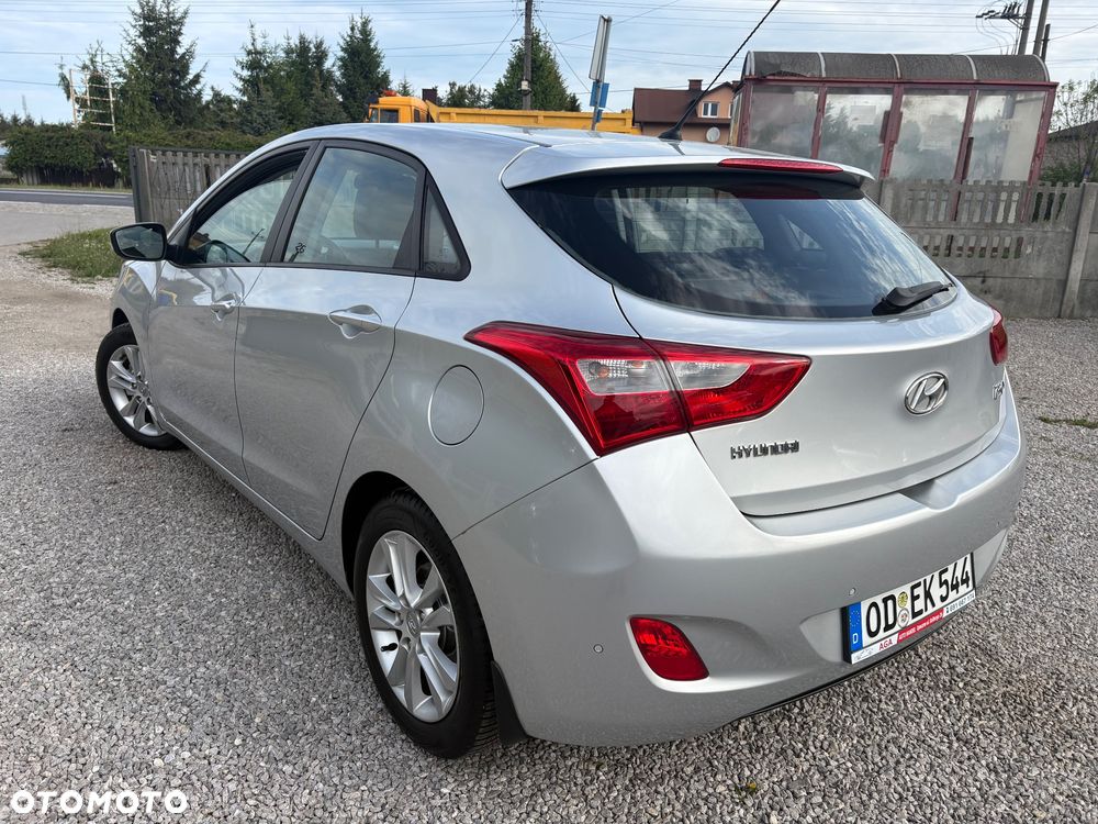 Hyundai i30 1.4 CRDi Intro Edition - 17