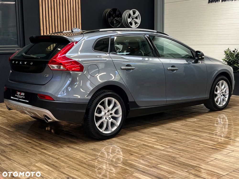 Volvo V40 Cross Country T3 Momentum - 7