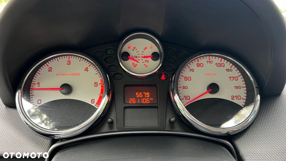Peugeot 207 1.6 HDi Presence - 14