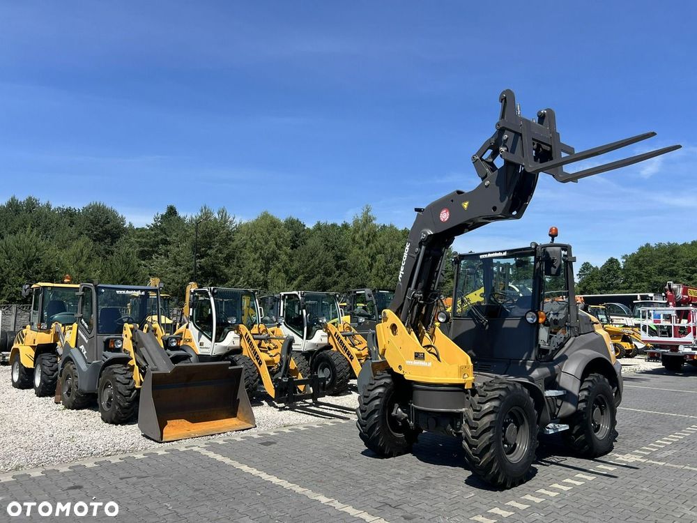 Mecalac AS 700 Obrotowe ramie Szybko-Złącze Mało motogodzin - 4