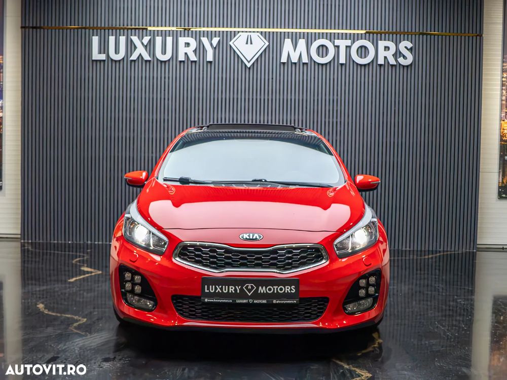 Kia Ceed 1.6 CRDi 136 ISG GT Line - 12