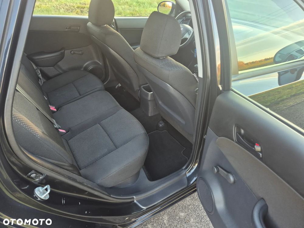 Hyundai i30 1.4 Blue Classic - 11