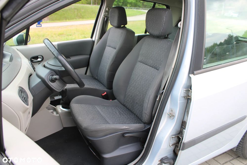 Renault Modus - 19