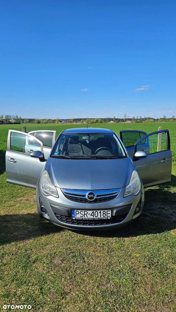 Opel Corsa 1.2 16V Cosmo - 12