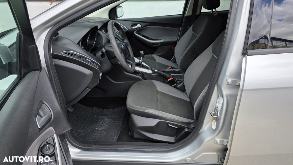 Ford Focus 1.6 TDCI DPF Econetic - 12