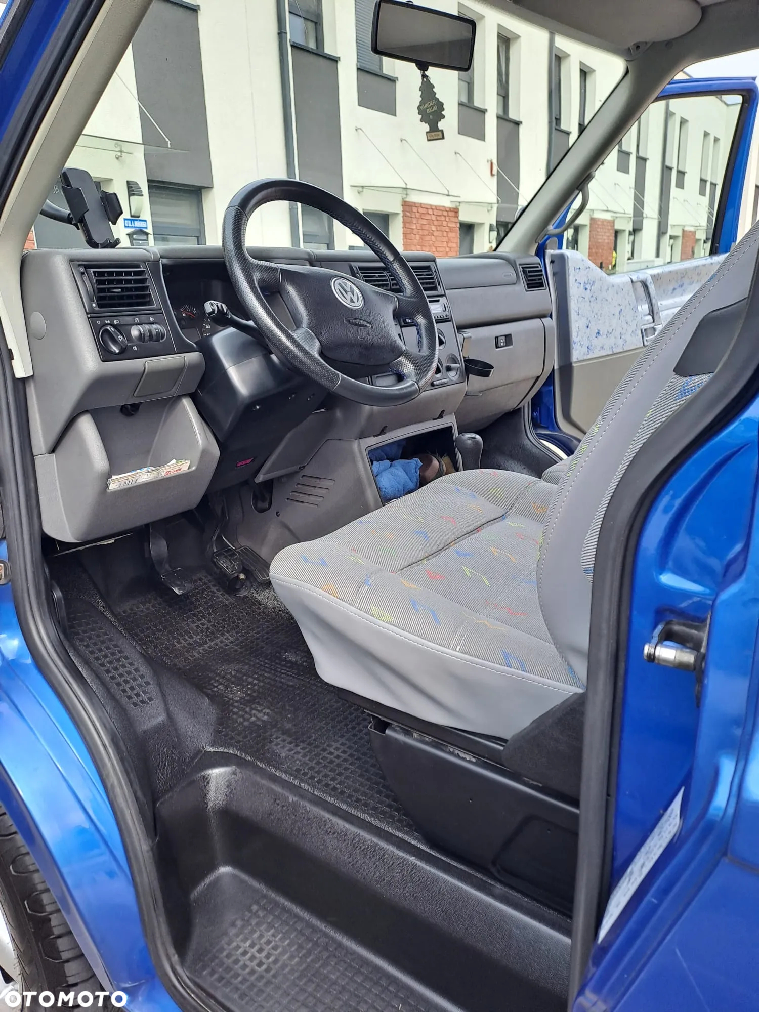 Volkswagen Transporter T4 TDI L - 6