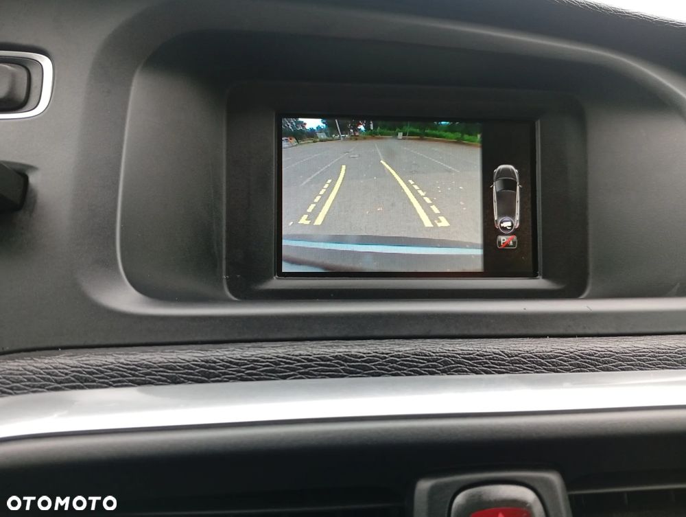 Volvo V40 D2 Kinetic - 36