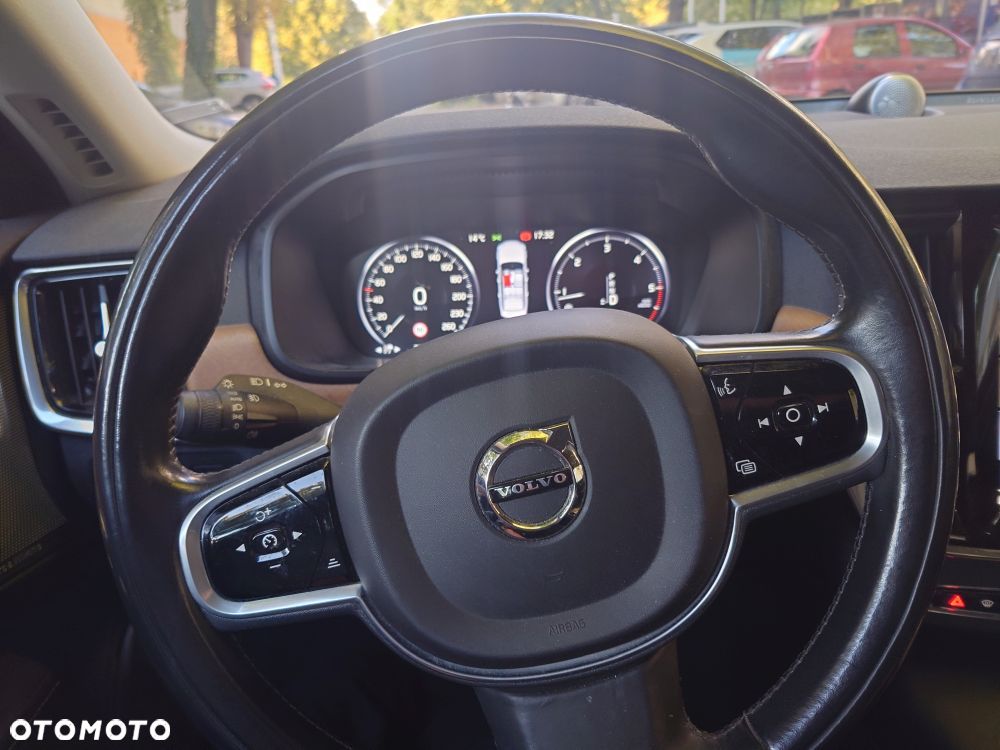 Volvo S90 D5 AWD Inscription - 12
