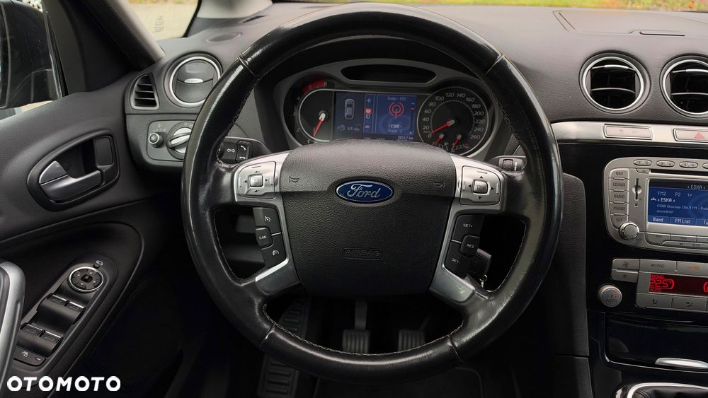 Ford S-Max 2.0 TDCi Titanium - 35