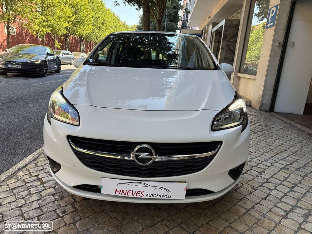 Opel Corsa 1.2 120 Anos - 10