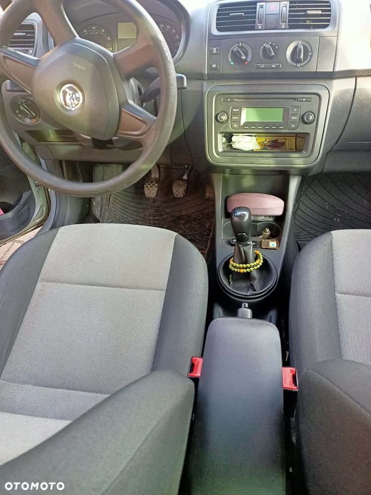 Skoda Roomster 1.2 Ambition PLUS EDITION - 10