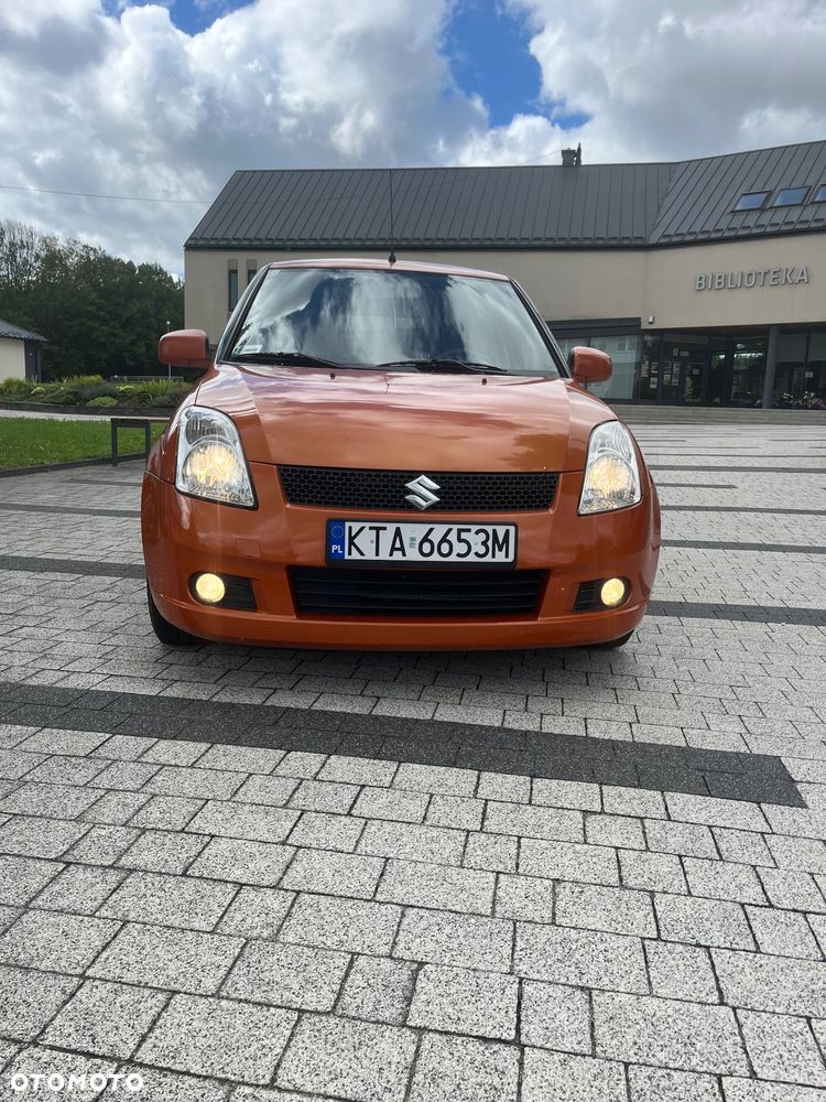 Suzuki Swift 1.3 GLX / Comfort - 2