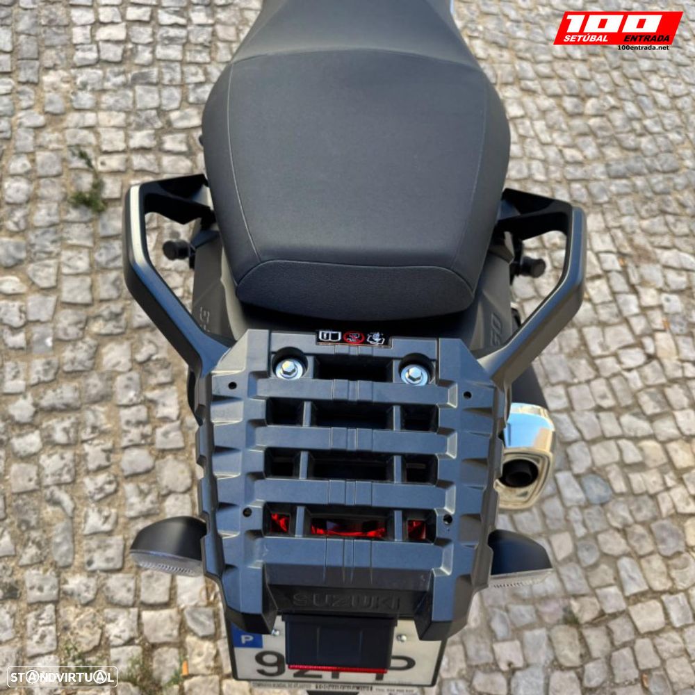 Suzuki DL V-STROM - 9