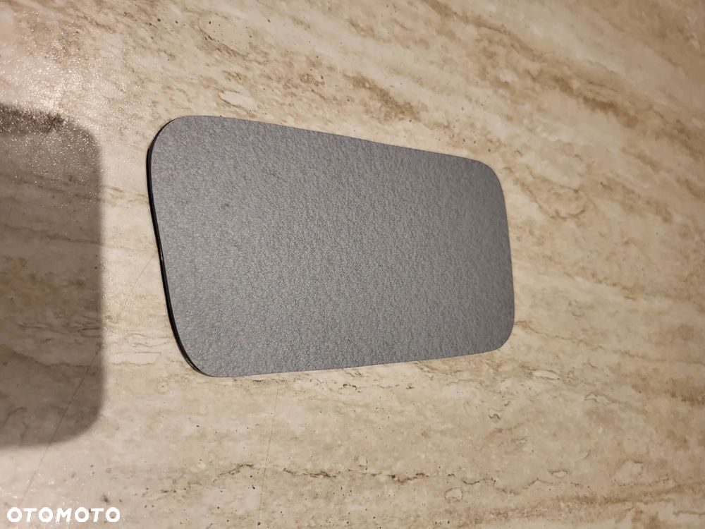 Szkło lusterka zewnętrznego lewe Fiat  Cinquecento  CC - 2