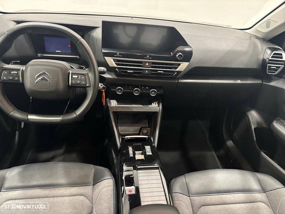 Citroën C4 X 1.2 PureTech Plus EAT8 - 8