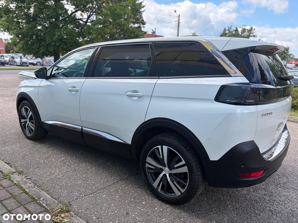 Peugeot 5008 - 1