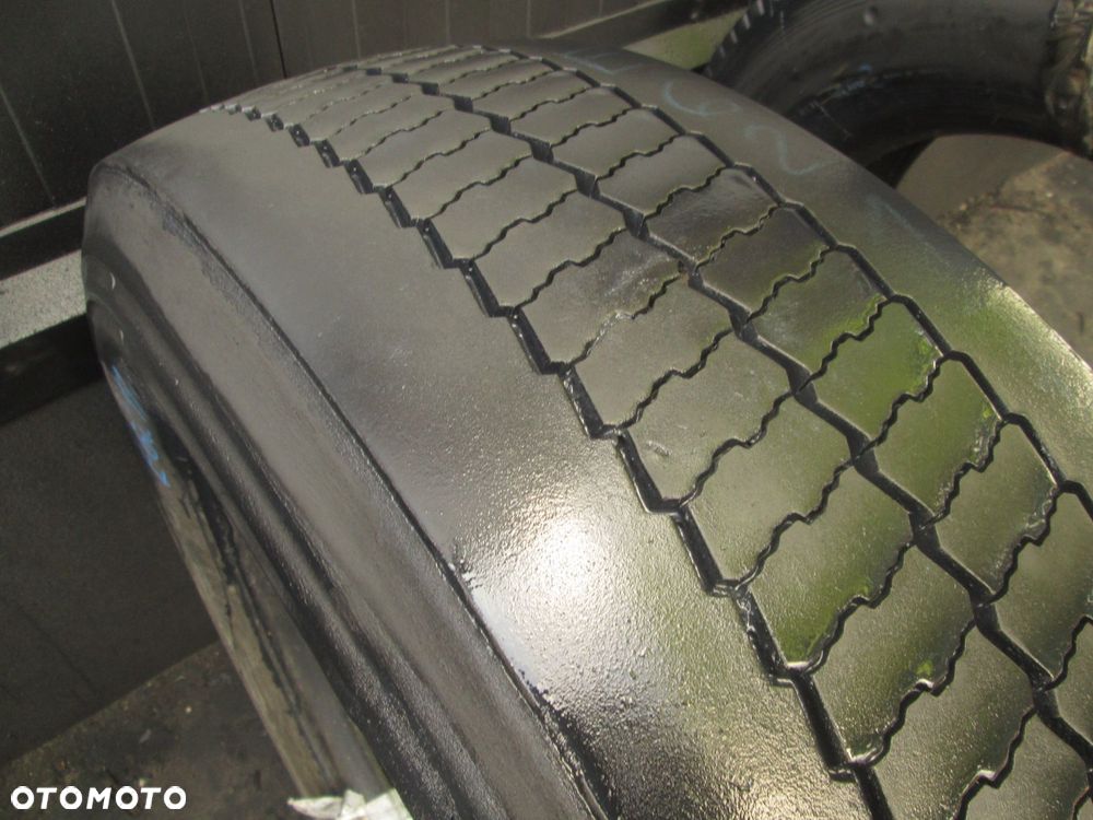 Opona ciężarowa 275/70R22.5 Pirelli Michelin XZU. Opony ciężarowe - 3