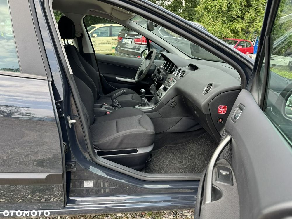 Peugeot 308 95 VTi Tendance - 13