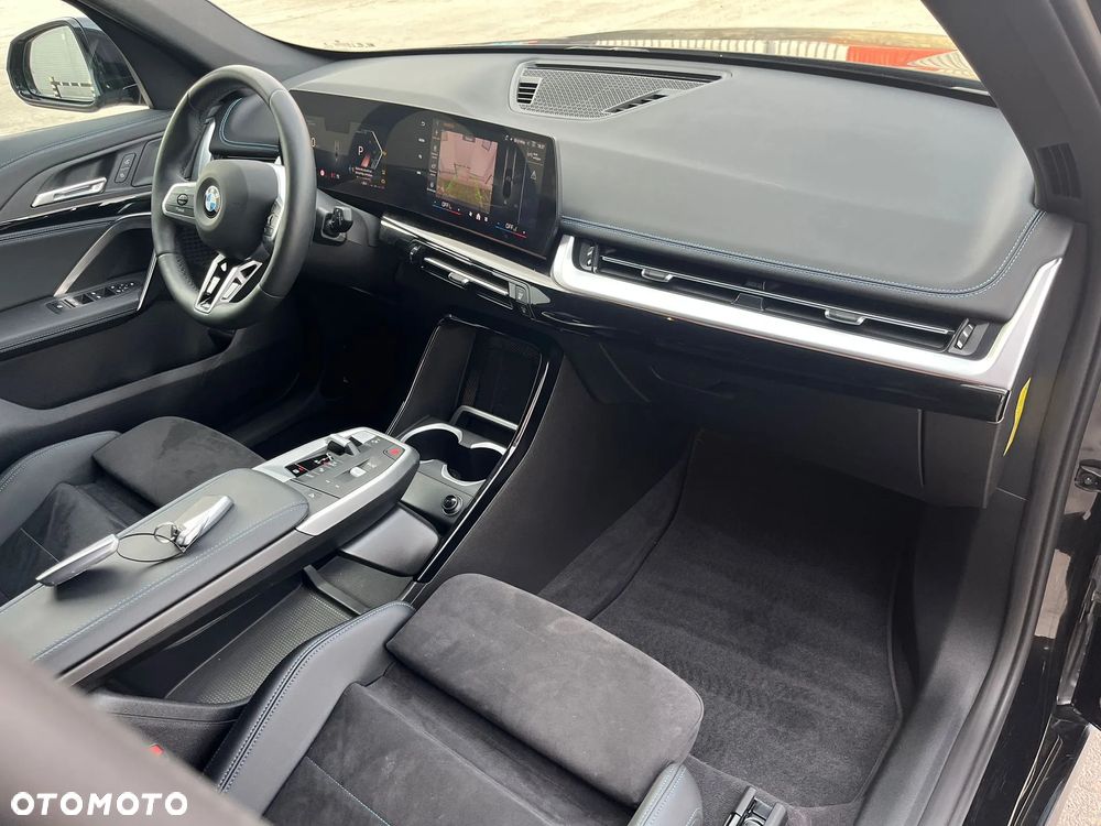 BMW X1 xDrive23i mHEV M Sport - 11